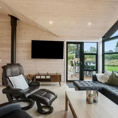 5 Bedroom Cozy In Vaeggerlose Σπίτι διακοπών *